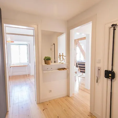 Historical Santos Ii Lisboa