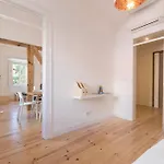 Historical Santos Ii Apartment
